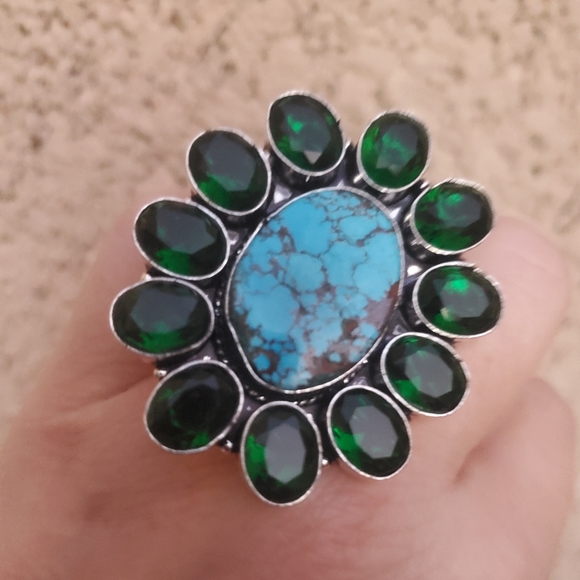 New Tibetan Turquoise and Chrome Diopside 925 Silver Statement Ring. - Picture 8 of 12